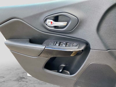 2020 Jeep Cherokee Altitude
