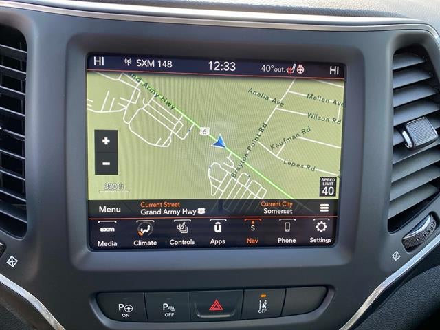 2023 Jeep Cherokee Altitude Lux