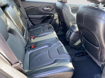 2023 Jeep Cherokee Altitude Lux