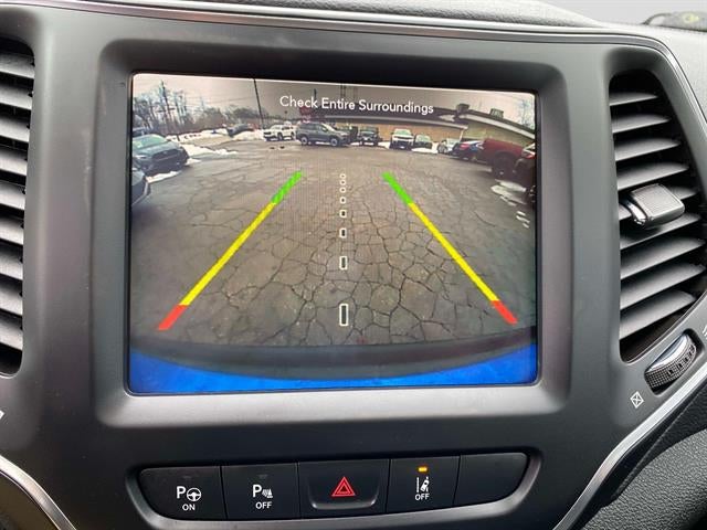 2023 Jeep Cherokee Altitude Lux