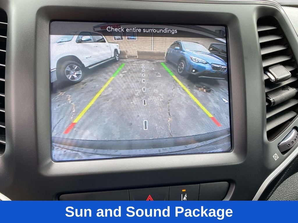 2022 Jeep Cherokee Latitude Lux