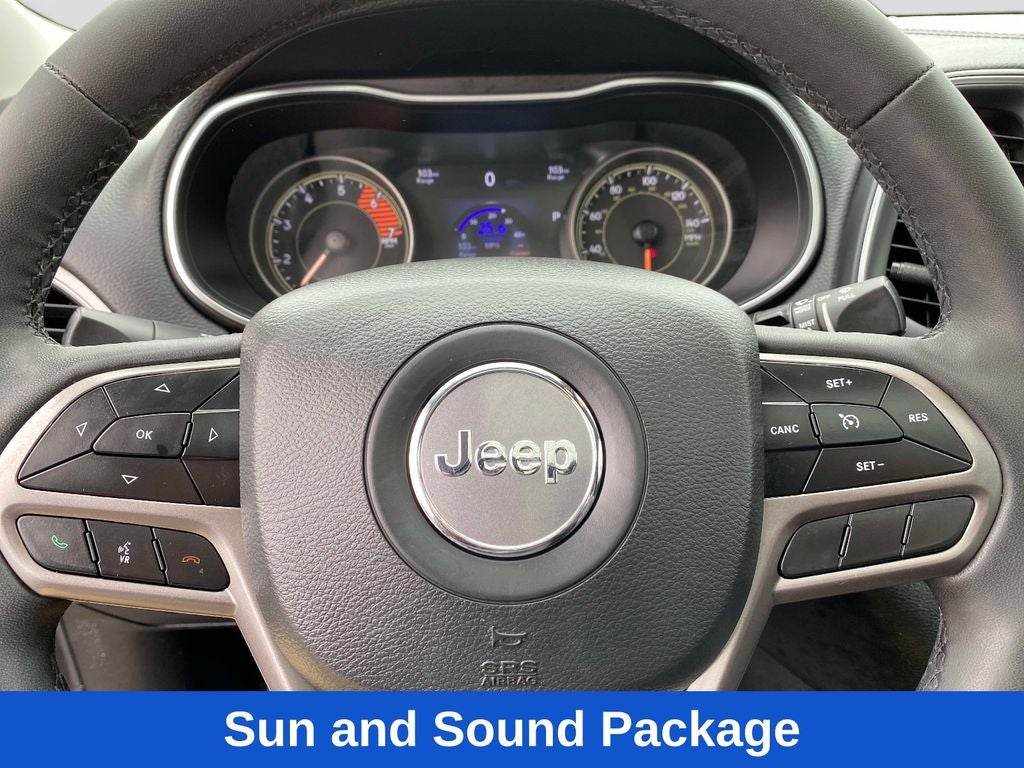 2022 Jeep Cherokee Latitude Lux