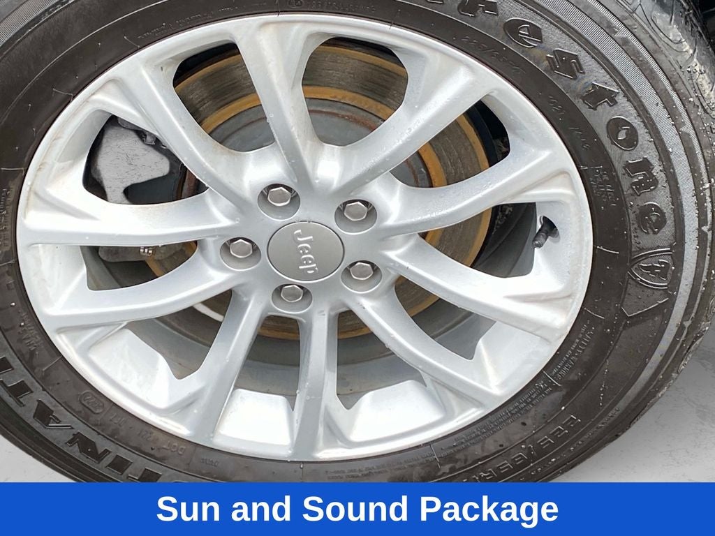 2022 Jeep Cherokee Latitude Lux