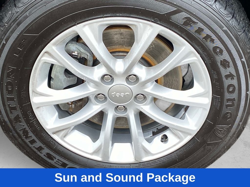 2022 Jeep Cherokee Latitude Lux