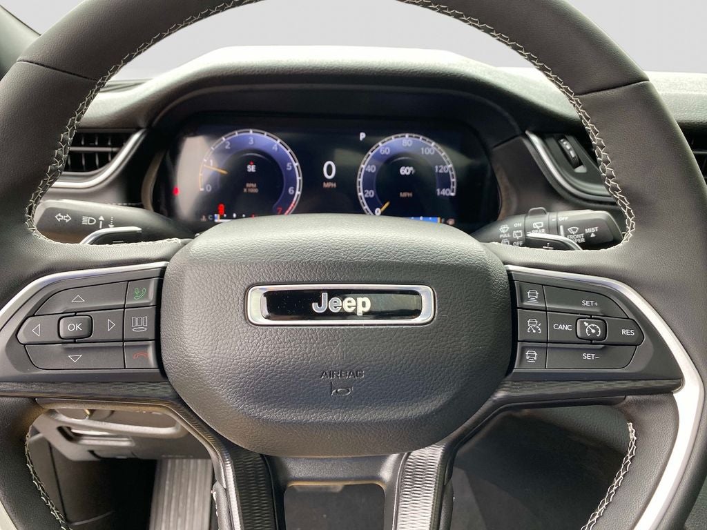 2025 Jeep Grand Cherokee Laredo X