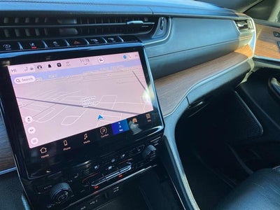 2022 Jeep Grand Cherokee L Summit