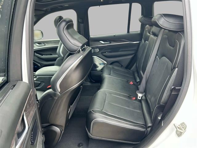 2023 Jeep Grand Cherokee 4xe Overland 4xe