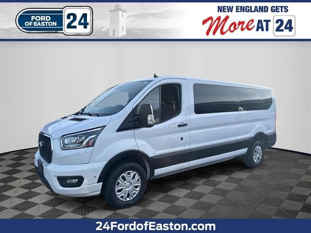 2023 Ford Transit Passenger Wagon 350 XLT