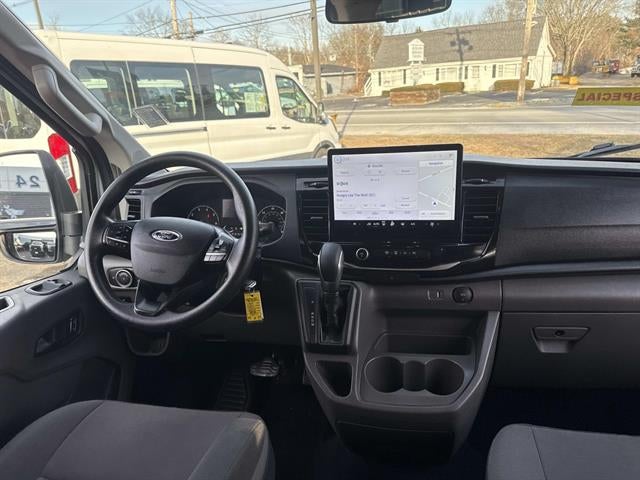 2023 Ford Transit Passenger Wagon 350 XLT