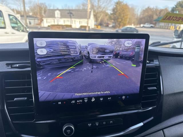 2023 Ford Transit Passenger Wagon 350 XLT