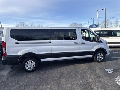 2023 Ford Transit Passenger Wagon 350 XLT
