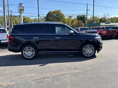 2022 Ford Expedition Platinum