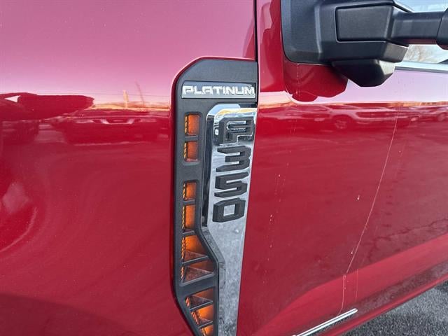 2024 Ford Super Duty F-350 DRW Platinum