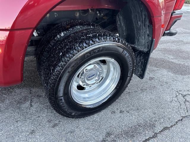 2024 Ford Super Duty F-350 DRW Platinum