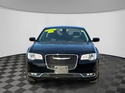 2016 Chrysler 300 Limited