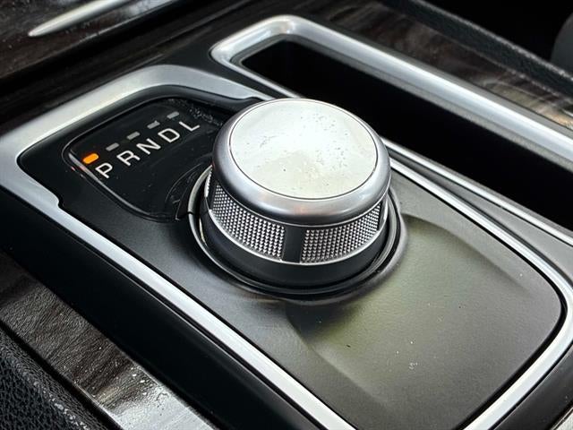 2016 Chrysler 300 Limited