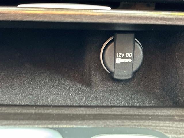 2016 Chrysler 300 Limited