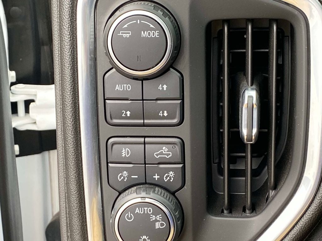 2020 Chevrolet Silverado 1500 RST Black Widow