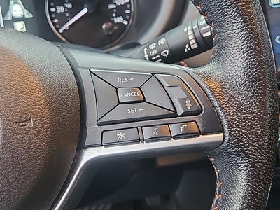 2022 Nissan Kicks SR