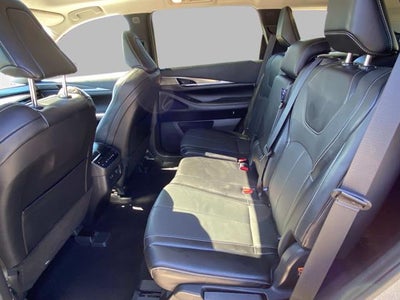 2022 INFINITI QX60 Luxe