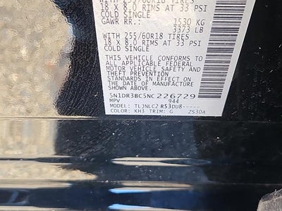 2022 Nissan Pathfinder SV