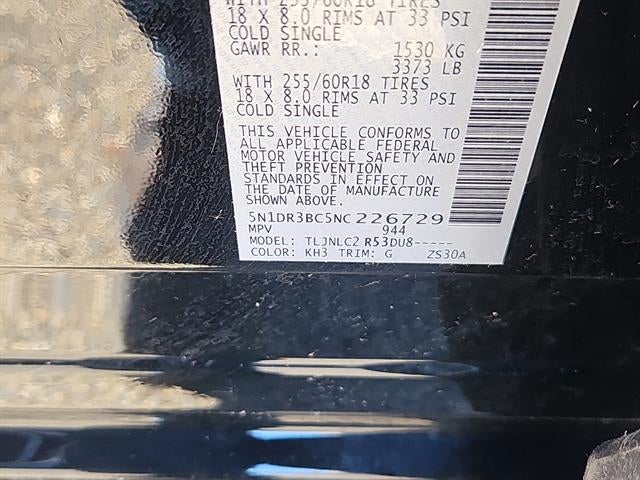 2022 Nissan Pathfinder SV