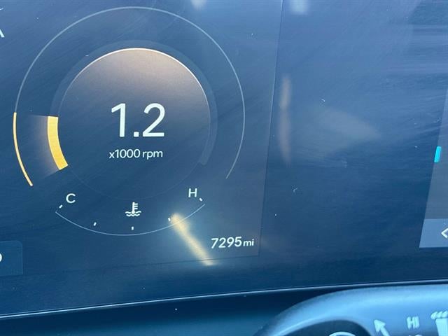 2025 Hyundai Santa Cruz SEL Activity