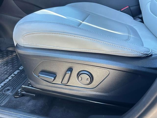 2025 Hyundai Santa Cruz SEL Activity