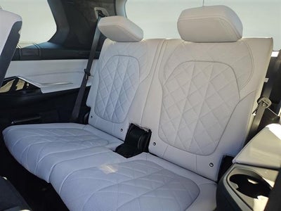 2023 BMW X7 xDrive40i xDrive40i