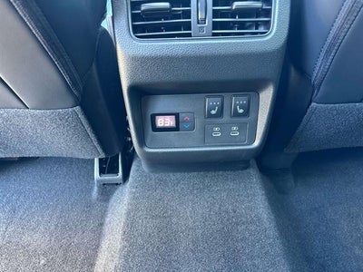 2025 Nissan Rogue Platinum