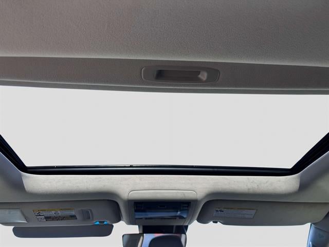 2019 Toyota Land Cruiser Base