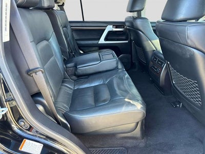 2019 Toyota Land Cruiser Base