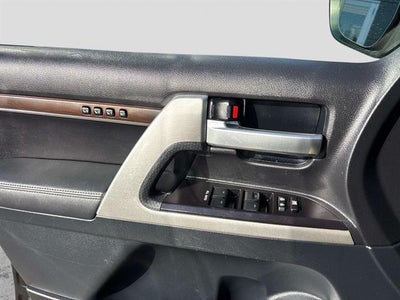 2019 Toyota Land Cruiser Base