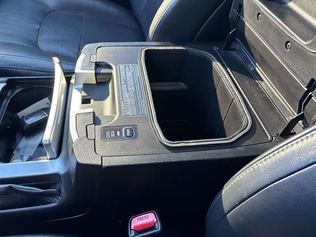 2019 Toyota Land Cruiser Base