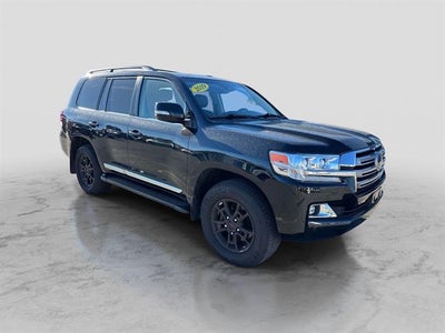 2019 Toyota Land Cruiser Base