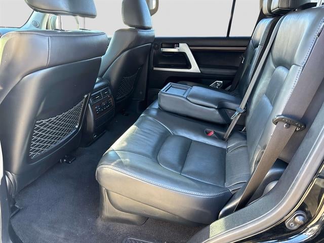 2019 Toyota Land Cruiser Base