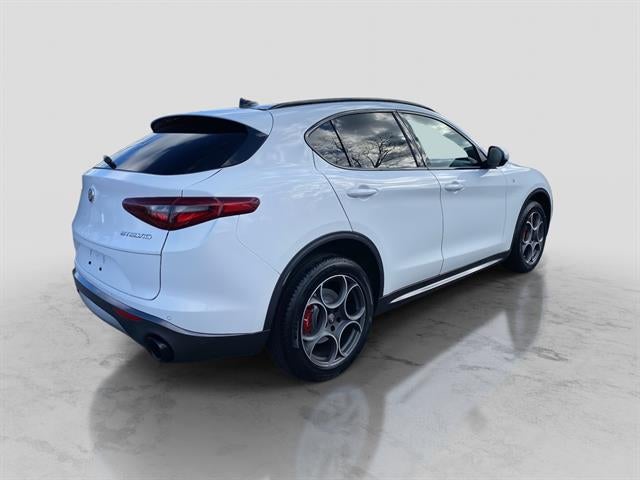 2022 Alfa Romeo Stelvio Ti