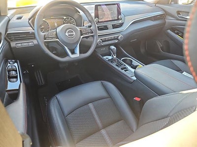 2025 Nissan Altima 2.5 SR