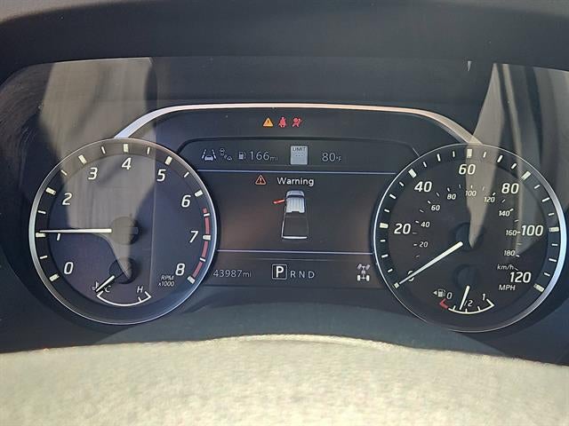 2021 Nissan Titan SV