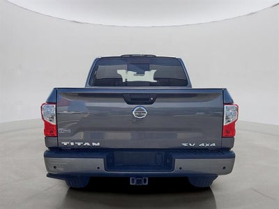 2021 Nissan Titan SV