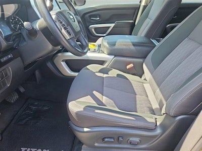 2021 Nissan Titan SV