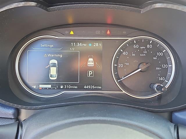 2023 Nissan Versa SV