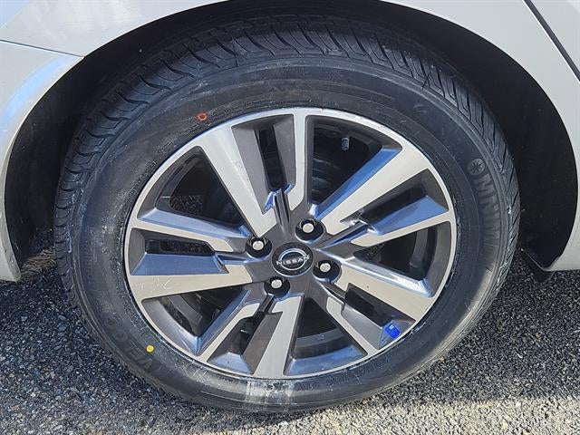 2023 Nissan Versa SV