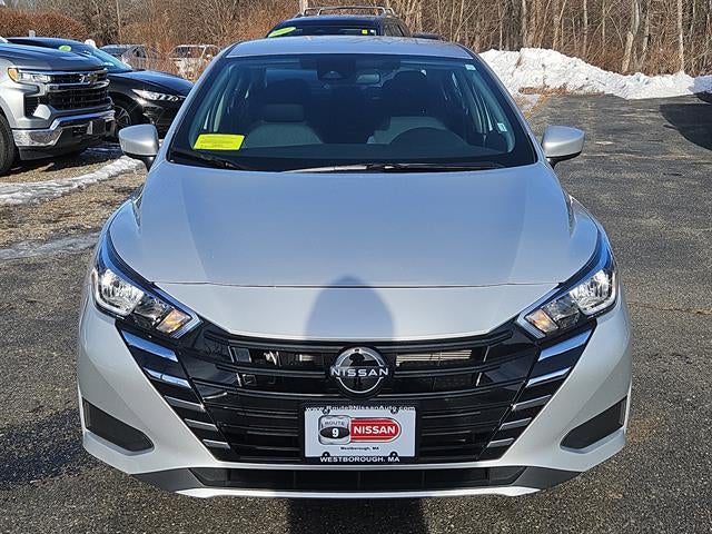2023 Nissan Versa SV