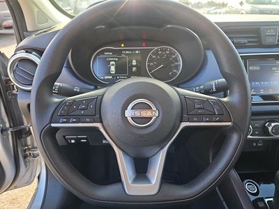 2023 Nissan Versa SV
