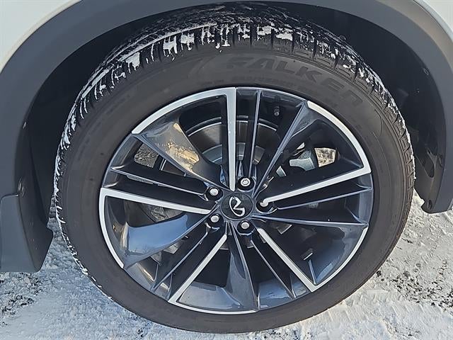 2023 INFINITI QX50 Sport