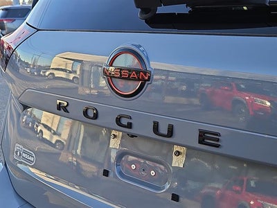 2025 Nissan Rogue Rock Creek