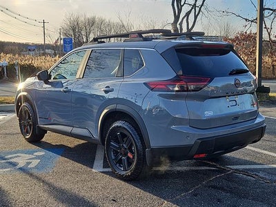 2025 Nissan Rogue Rock Creek