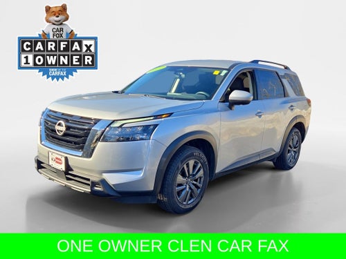 2024 Nissan Pathfinder SV