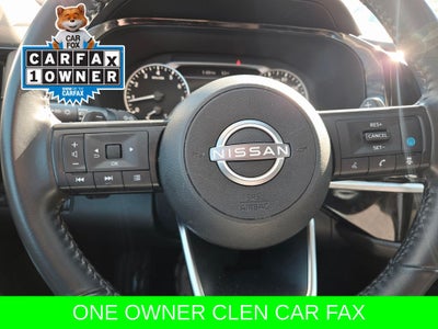 2024 Nissan Pathfinder SV